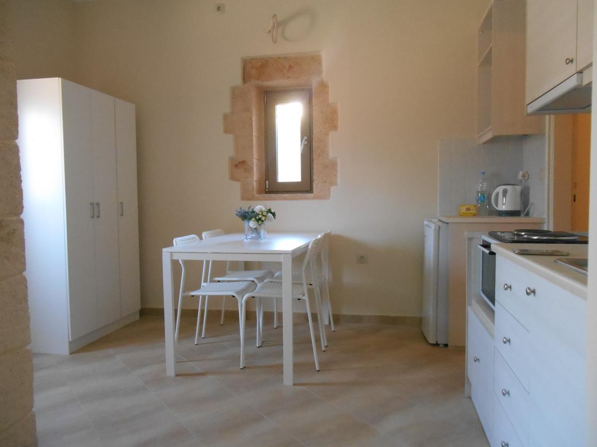 Arapakis Apartment 2 Aegina Экстерьер фото